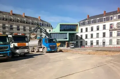 location mini finisseur Saint-Berthevin-2