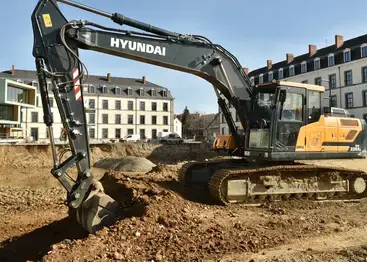 location mini finisseur Saint-Berthevin-5
