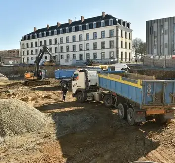 maçonnerie agricole Cosse-le-Vivien-2